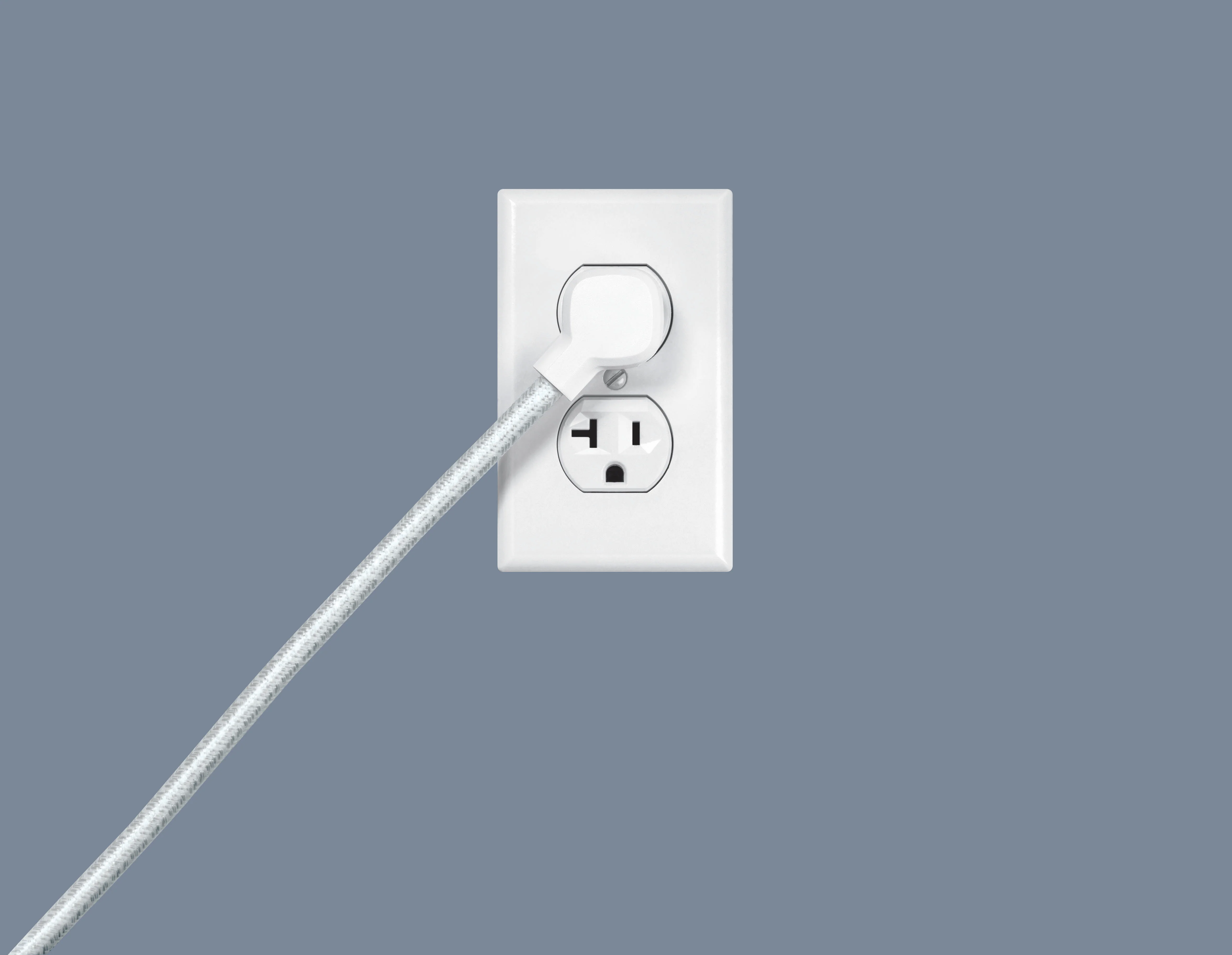 2 AC + 2 USB 2.1A 3 Ft Fabric Power - Image 4