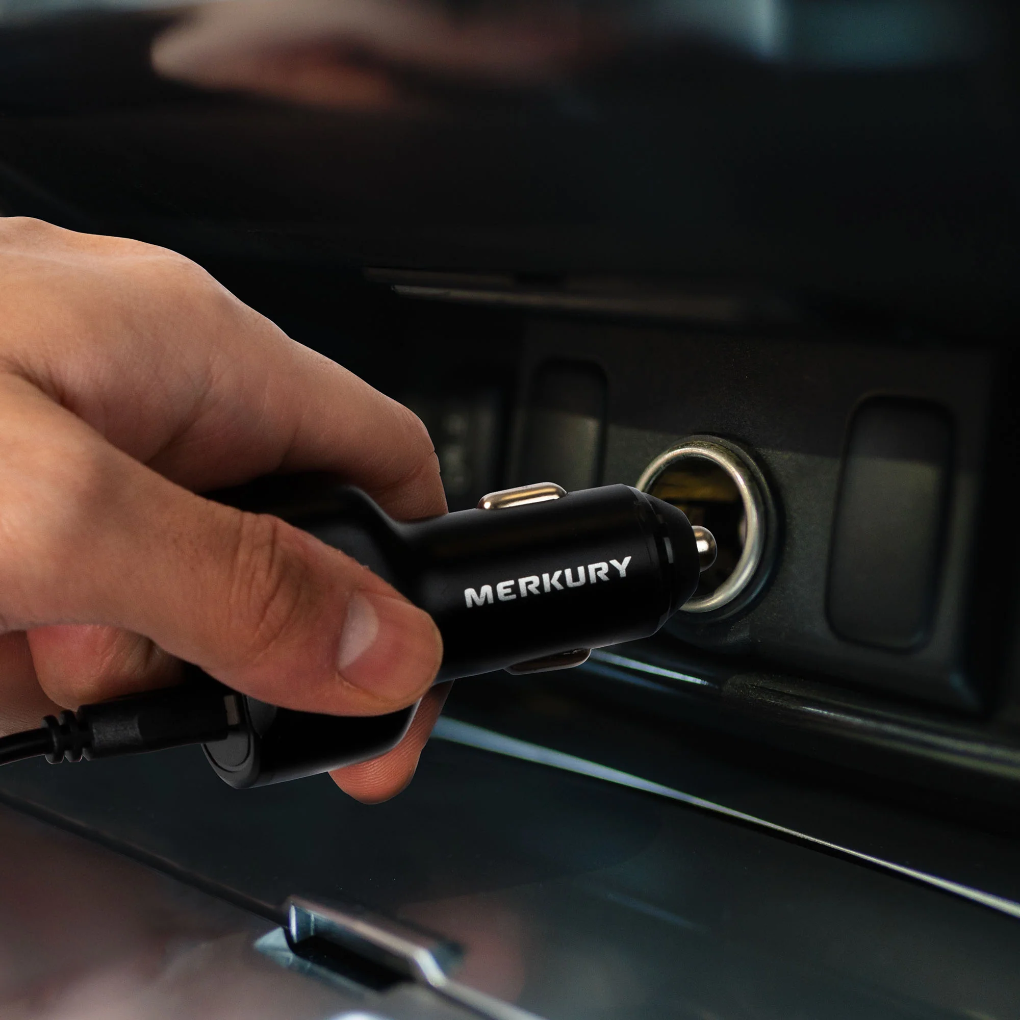 20W Car Charger USB-A + USB-C-White - Image 3