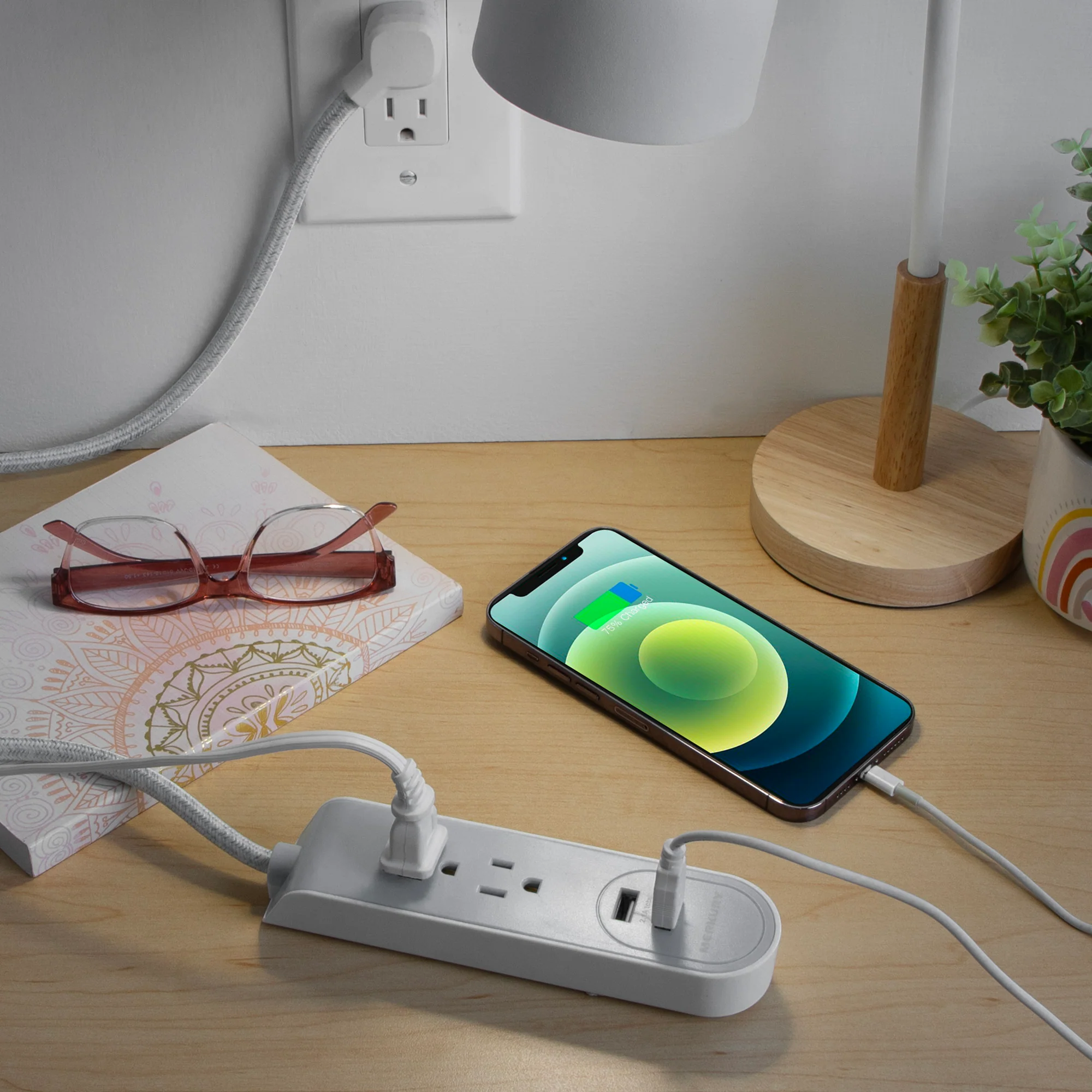 2AC + 2 USB 2.1A 3 Ft Fabric Power Strip - Image 3